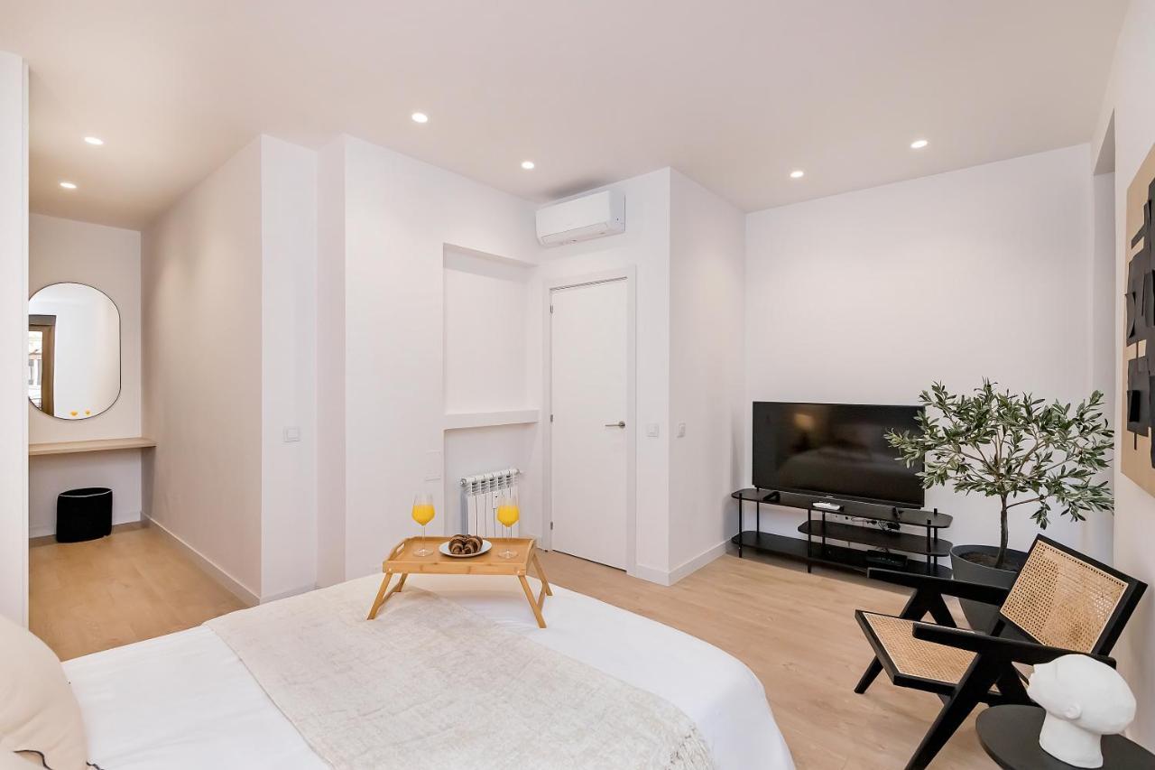 Bhost - Ferraz 74 Apartment มาดริด ภายนอก รูปภาพ